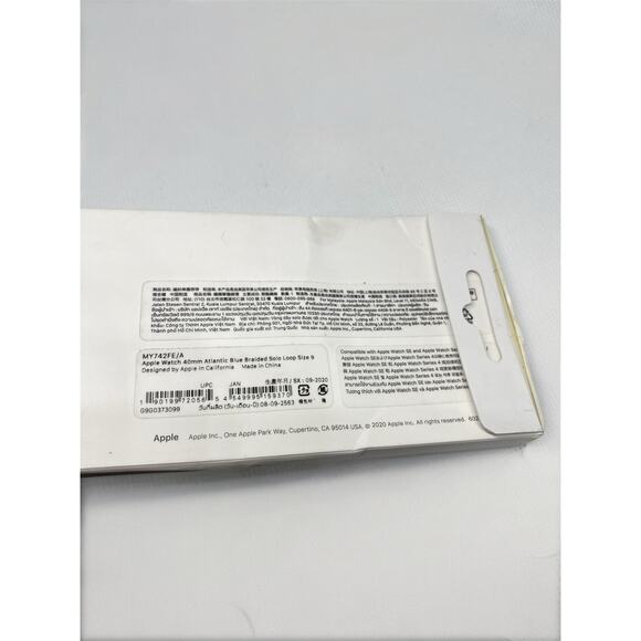 Apple Watch Braided Solo Loop Band 40mm Atlantic Blue Size 9 MY742FE/A NIB - Picture 5 of 7